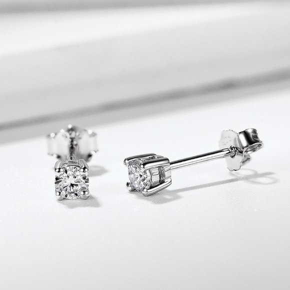 Diamond Brilliant Cut Stud Earrings